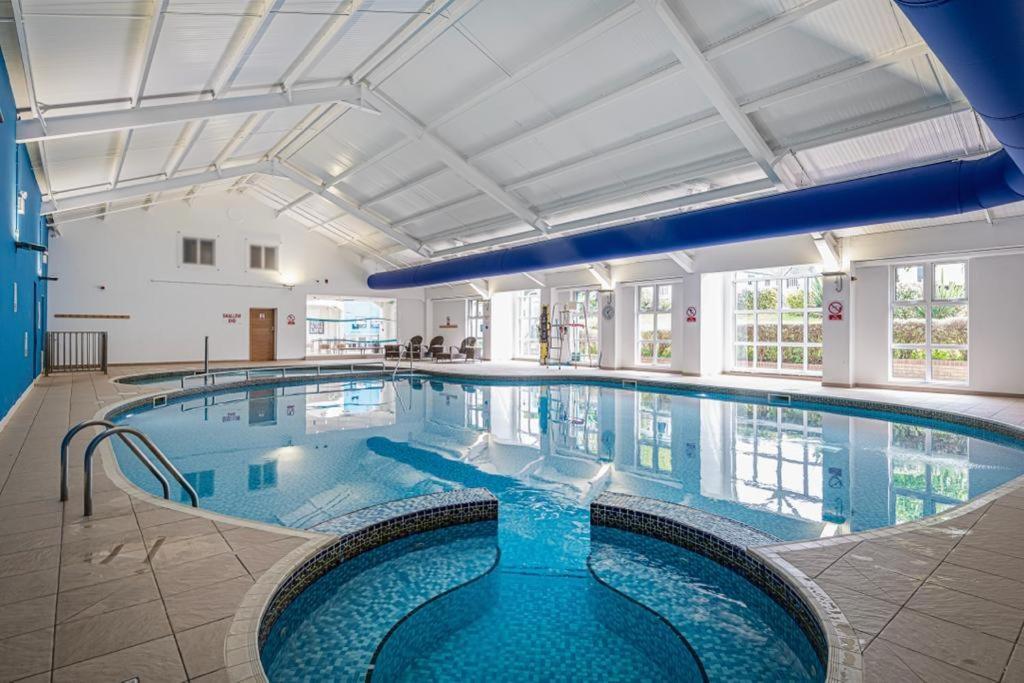 No 61 Brynteg Country & Leisure Retreat Villa Cwm-y-glo Dış mekan fotoğraf